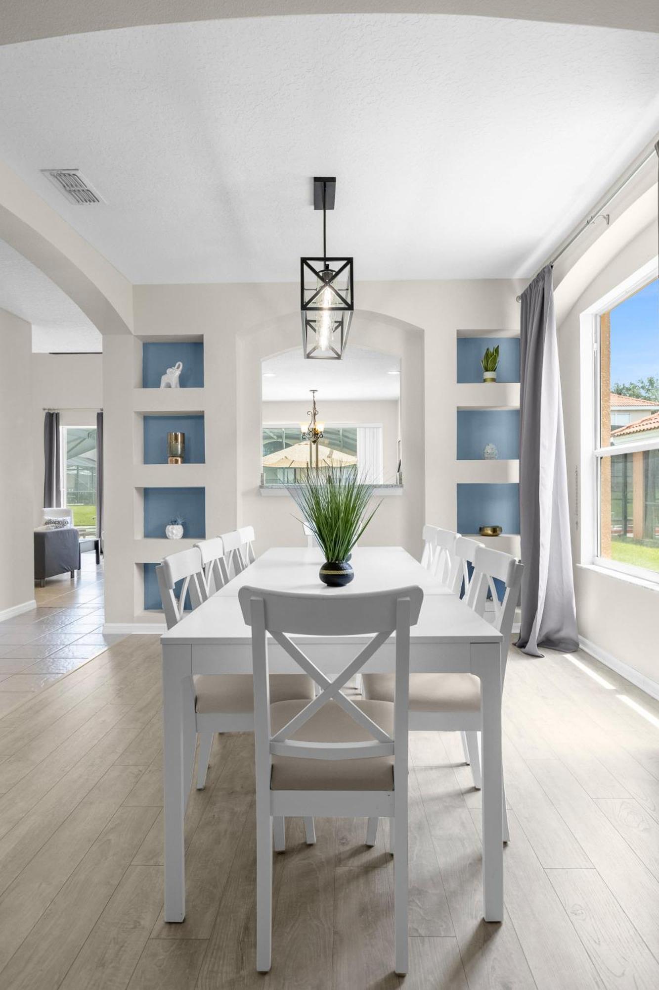 Large Spacious Home W Private Pool & Hot Tub Davenport Eksteriør billede